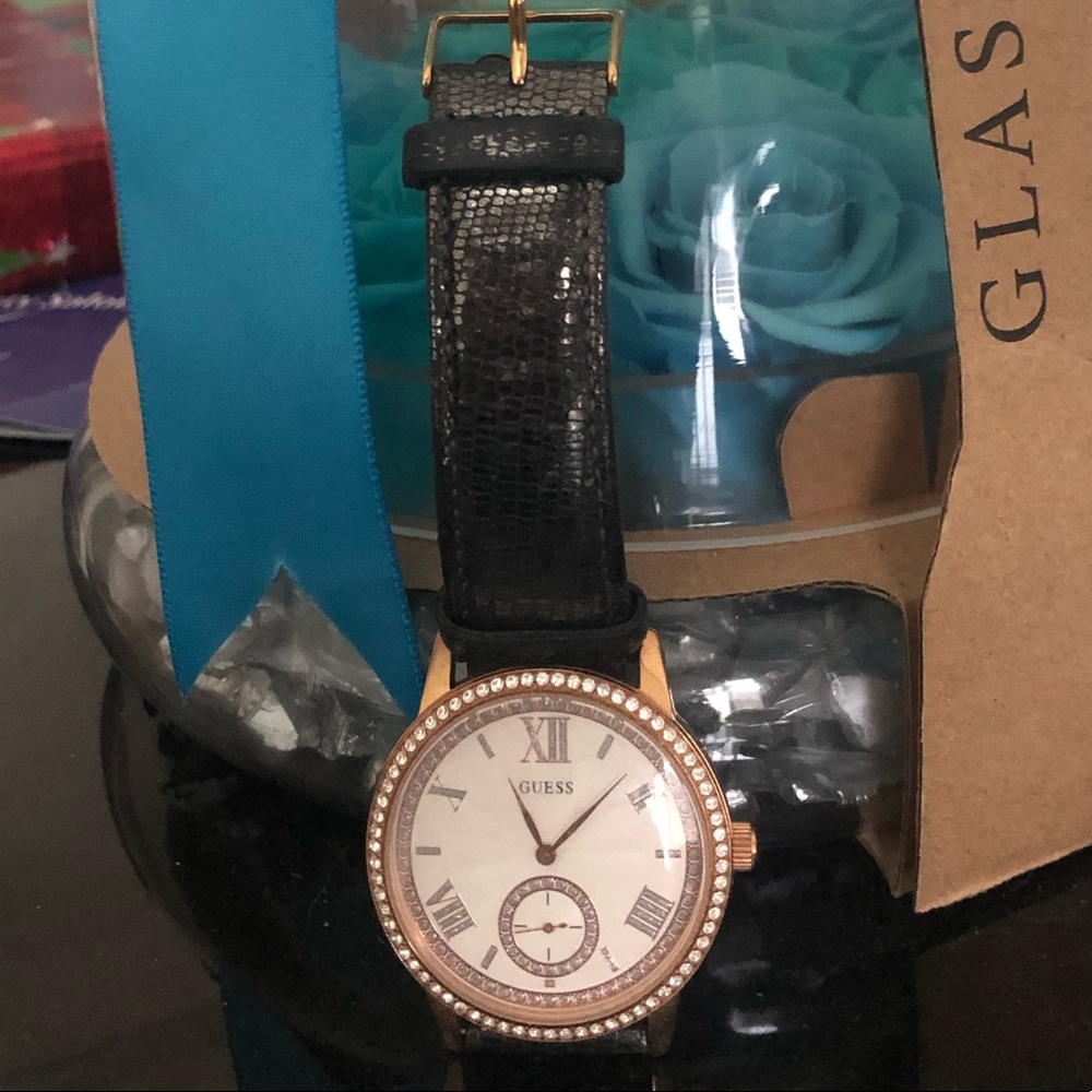 Guess Watch